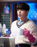 와초건강카페 | '어서와' 김명수, 카페 알바냥 변신...서빙→설거지 완벽 소화?