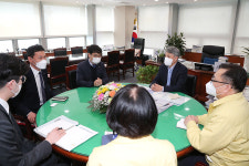 블루포트 울산근로복지공단점 | 울산시 행정부시장, 근로복지공단 경영지원실장 환담