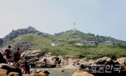 파스텔 바다에 화룡점정 하얀 등대섬