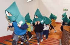 지진방재모자 제조업체 ‘알유티시(RUTC)산업’ 디자인특허·KC마크 획득…조달청 등록