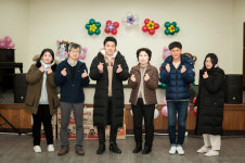 디피엔컴퍼니 | (주)에스오디피컴퍼니 황주원 대표 전북 선덕보육원 아이들에게 '사랑전달'