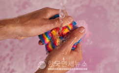 인터셀러(interseller) | 러쉬, 홀리데이 시즌 맞아 베스트셀러 인터갈락틱 버블바& 샤워젤 출시