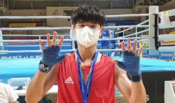 김해10홀휴게실 | 김해 복싱 유망주 서민제, 한국복싱 최초 ‘10체급 석권’ 대기록 달성