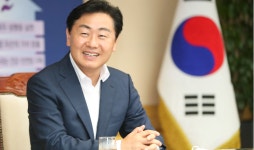 신아국제교류센터한국지사 | 김관영 전북지사, 日 판로개척·전통문화 교류 '세일즈 외교' 시동