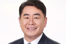 임정은법률사무소 | 임정은, 5월 1일에 선거사무소 개소