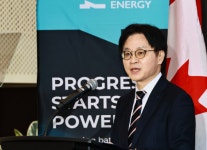 (주)북양스타에너지 | LG엔솔 캐나다 배터리공장 준공.."약속지키는 韓에 잠수함도"