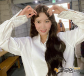 임수향 나이 어느듯 서른 하나,'나 혼자 산다'에서 못말리는 '끼' 발산!...지인 언니와 제주도 레이싱 등 데이트