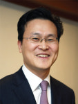 이석현 변호사는 누구…