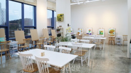 미미드로잉카페(mimi drawing cafe) | 커피 마시며 그림 그리는 이색카페 '별하 드로잉카페'