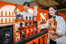 위스키 더 고고원 | 더현대서울, '닛카 위스키·프론티어 론칭' 팝업 개최