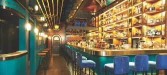 주식회사 푸시풋살룬(Pussyfoot Saloon Co.,Ltd) | 푸시풋살룬, 서울에 정차한 이국적인 바