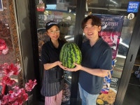 주식회사 기영에프앤비 구내식당 | ㈜기영에프앤비, 초복 맞아 전국 가맹점주에 수박 전달…“무더위 속 감사의 마음 전해”