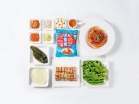 따띠삼겹다율점 | 따띠삼겹, 삼겹살X배홍동 비빔면 콜라보 세트 출시
