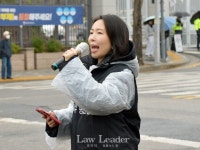 법률사무소유이변호사이준협 | 변협 전선이 "변호사가 너무 많다는 우리의 주장이 엄살이냐"