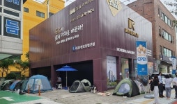 잠실리버리치 오피스텔 분양현장에 인파 몰려