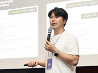 홍림컴퍼니 에이전시 | '모두를 위한 AI' ..."업스테이지 컴퍼니" 출범...AI 모델·에이전트·포털 하나로
