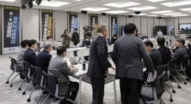 (주) 대한장비콜체불위원회 | 외래 진료 축소 이어 동네병원도 '주 40시간 근무'…정부 "유감, 비상진료 강화"