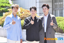 더블레스, 편안한 엄지척 [포토엔HD