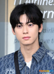 “BTS 진처럼 되고파” 성형외과 의사도 인정한 韓 대표 미남