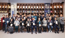 내일북인쇄 | 광주 인쇄의 거리 46인의 삶 기록한 '서남동 인쇄인생 아카이빙북' 발간