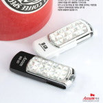 U31_prism 8GB USB메모리/액센/axxen메모리/USB단체제작/기업홍보물주문제작/단체기업행사제작 : 하늘사랑판촉물