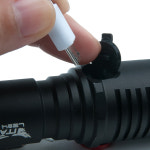 LZ24(블랙)18650충전지(블랙/3600mAh)1알 제공 1300루멘 5핀다이렉트 충전식 고정포커스 후레쉬 LED랜턴 : 새길무역
