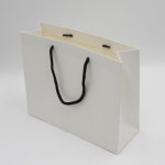 두꺼운 코팅 흰색 3-S호 쇼핑백 280x100x230 (100장 단위 판매) 검정면스판끈 : 디자인 로우