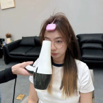 1+1 헤어 뿌리볼륨업 헤어집게 핀처 앞머리 볼륨핀 빗 : 코닉