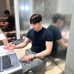 헨리넥니트 머슬핏반팔니트 : 블레든