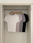 디꼬 베이직 라운드넥 반팔 플리츠 티셔츠 : .armoire