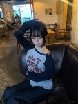 HGC STUD ONE OFF-SHOULDER TEE 에이치지씨 스터드 원 오프숄더 티 : 마킨 MAKIN