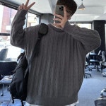 네버두와이 루즈핏 꽈베기 라운드 니트