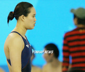 실망하는 정지연