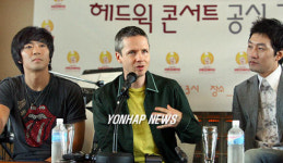 존 카메론 미첼 기자회견