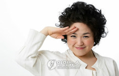 탤런트 손화령
