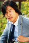 배우 유준상