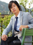 배우 유준상