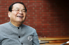 <사람들> 연극평론 40년 김문환 교수