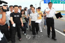"교수님은 제자와 가족, 연구밖에 모르셨는데..."
