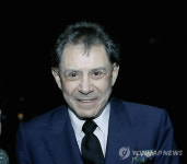 美 팝가수 에디 피셔 타계