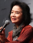 올해의 여성영화인상에 배우 윤정희