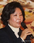 질문에 답하는 정혜선