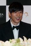 행복한 모습의 배우 서지석
