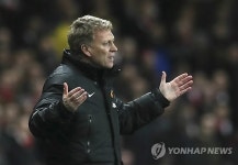 맨체스터 유나이티드, 모이스 감독 결국 경질