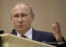 "푸틴, 경제 위기로 정치 시험대 올라"< WSJ>