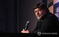 러셀 크로우, 분위기 있는 배우