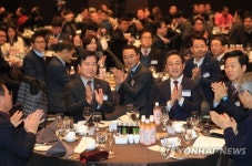 벤처기업인을 위한 박수
