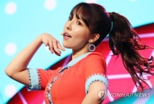 성인영화 배우 미카미 유아, 한국서 아이돌 데뷔