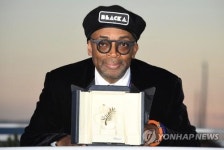 영화감독 스파이크 리 "신대륙 발견 콜럼버스는