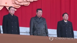 북한 김정은, 아버지 김정일 10주기 추모대회 참석